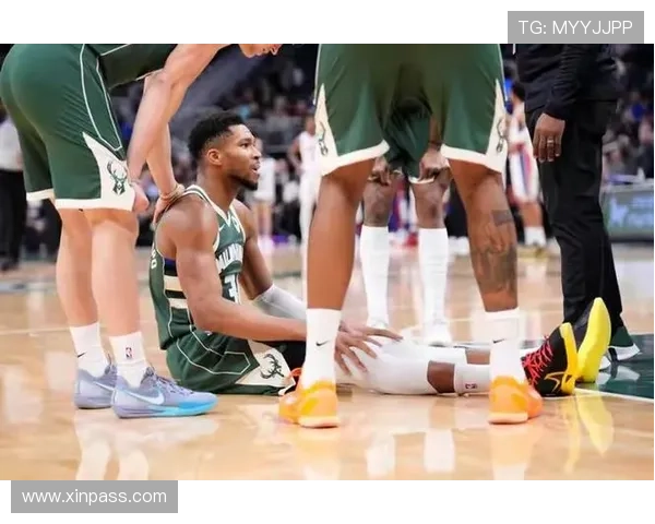 字母哥明日将进行核磁共振检查希望伤情无大碍恢复顺利